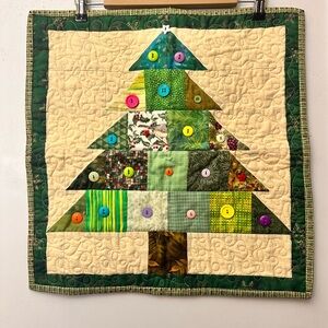 Vintage Hand Quilted Christmas Tree Wall Hanging 20”x20”